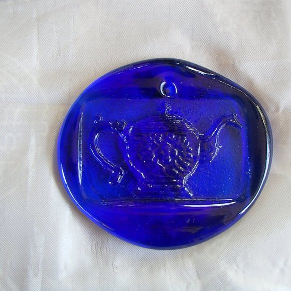 Colette Glass Designs Teapot Window Suncatcher Lead Crystal Ornament Cobalt Blue - Picture 3 of 7